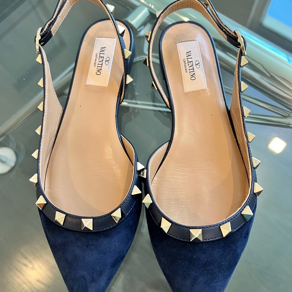 Valentino Garavani (authentic) blue suede flat